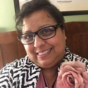 Meet your Posher, Leticia